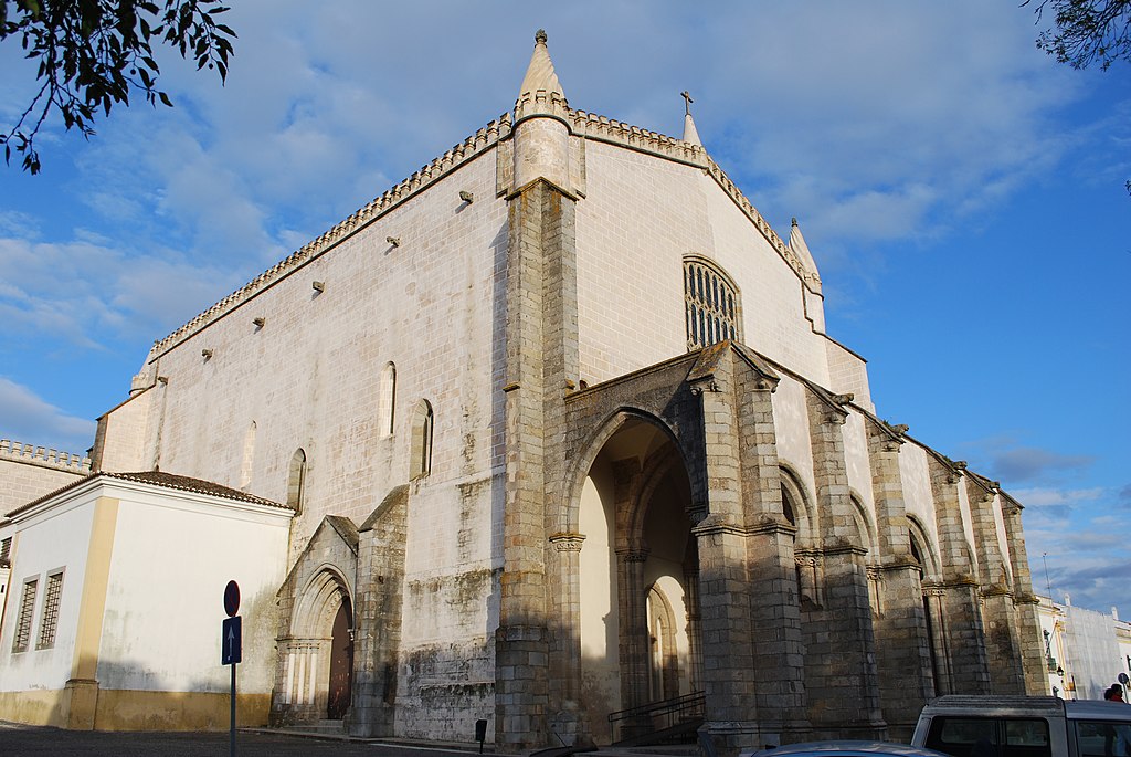 Igreja de São Francisco: The Royal Show-off Zone