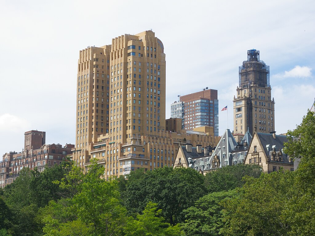 The Majestic: Where the Mob Lived