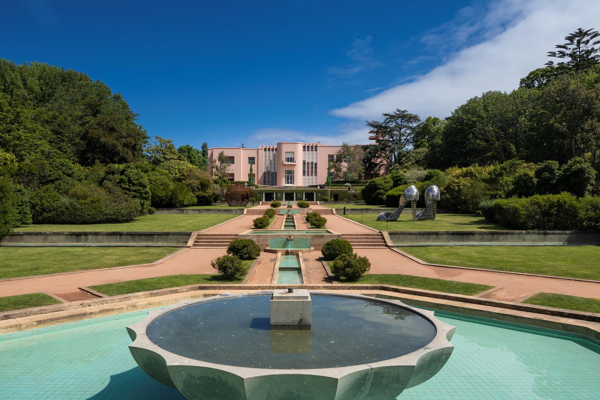 Arte contemporáneo y paisaje en Serralves, Oporto